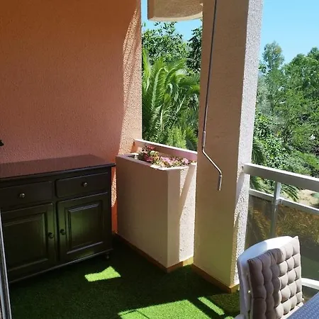 Les Chenes Climatise Avec Terrasse A 8mn A Pieds De La *